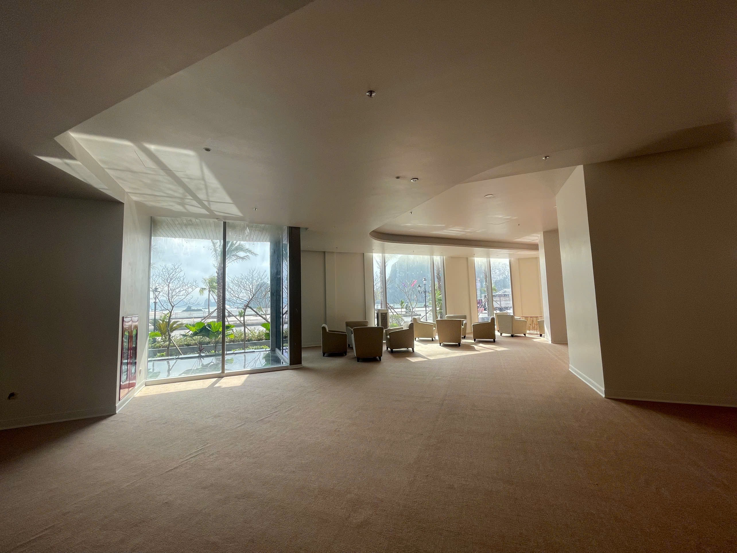 Sở hữu căn hộ View 360 độ Vịnh Bái Tử Long giá chỉ từ 2 Tỷ - Crystal Holidays Harbour Vân Đồn 2