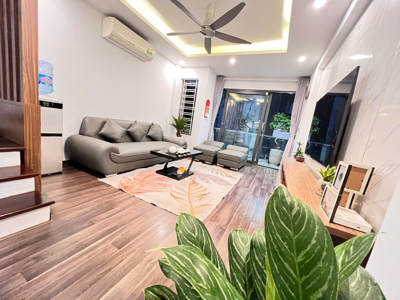 TẤT TAY TRẬN U23 VN - TQ: Bán tháo nhà ngõ 137 Việt Hưng 47m2 x 5T, GIẢM GIÁ 'SỐC' ĐỂ CỨU CHỦ! 18