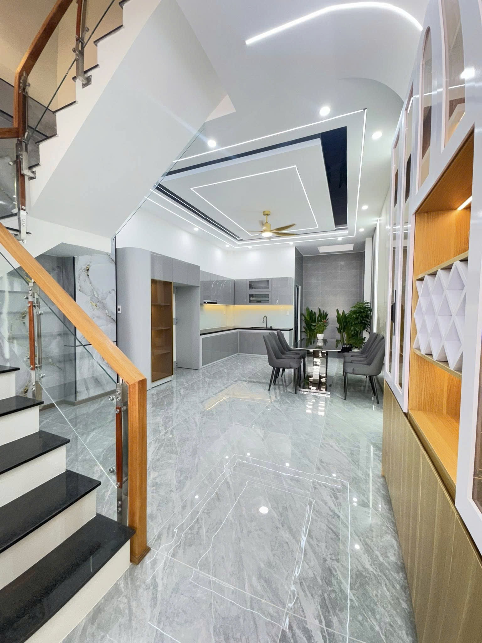 Cần bán Nhà mặt tiền đường Nguyễn Triệu Luật, Phường Tân Tạo, Diện tích 72m², Giá 7Tỷ5 Tỷ 3