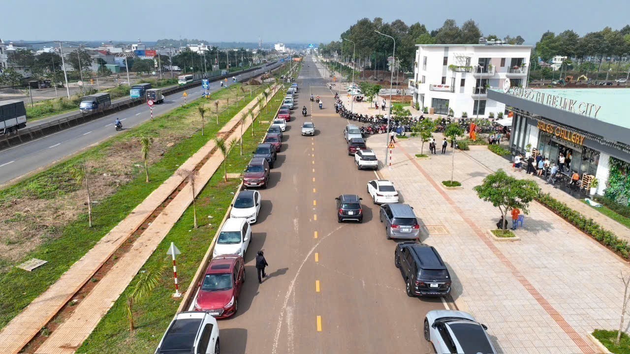 Chỉ 600tr, có ngay đất thổ cư ngay Ngã ba Dầu Giây, kết nối 3 cao tốc. 2