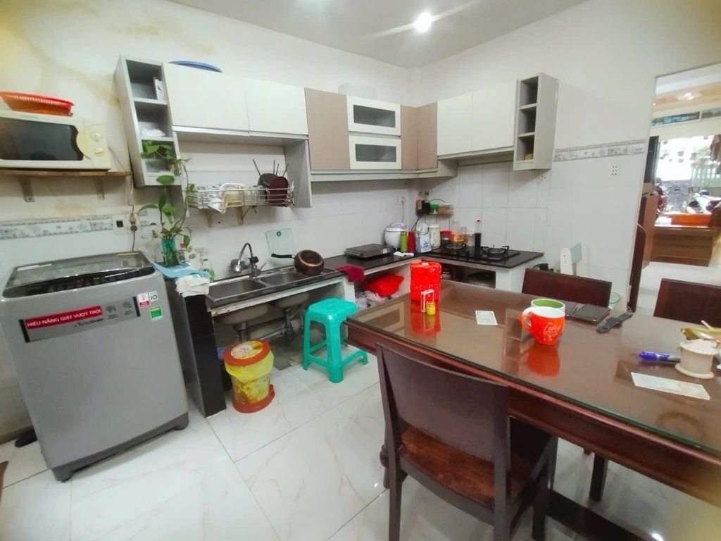 BÁN NHÀ Đ. ĐOÀN VĂN BƠ- NGANG NỞ HẬU- GẦN CHỢ 200 - XÓM CHIẾU- LƯU THÔNG TÔN ĐẢN- GẦN TRƯỜNG ĐẠI 5