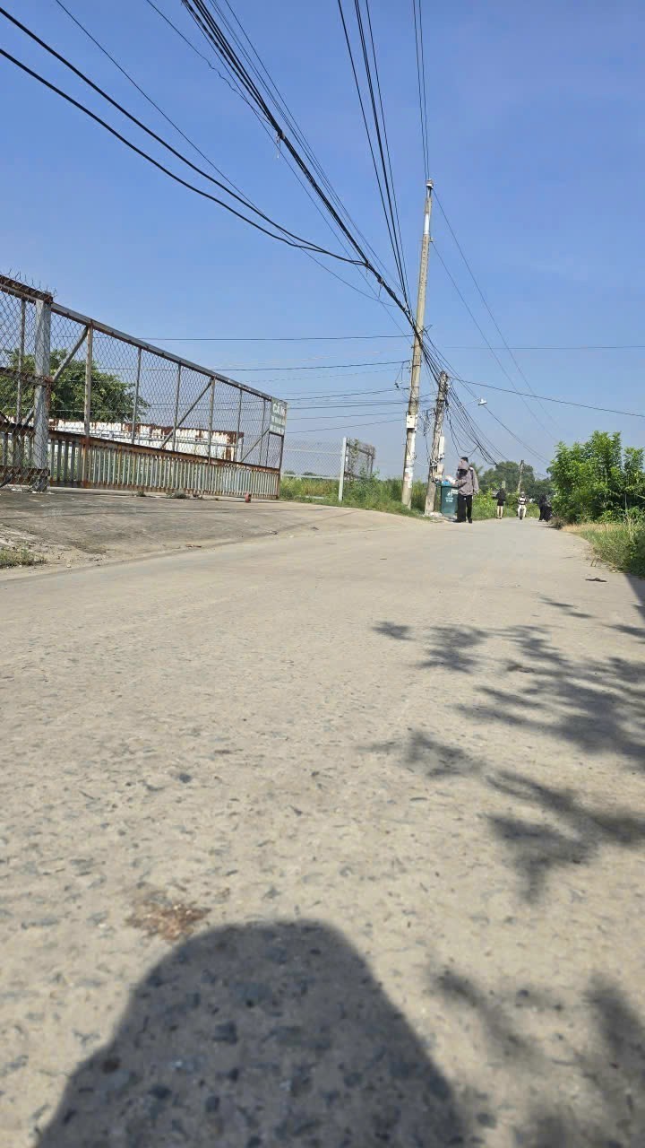 Cần bán Nhà mặt tiền Thị trấn Bến Lức, Bến Lức, Diện tích 200m², Giá 2.5 Tỷ 3