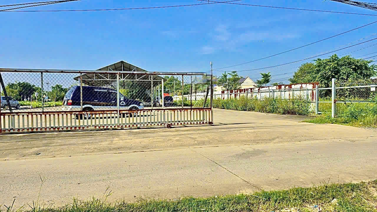 Cần bán Nhà mặt tiền Thị trấn Bến Lức, Bến Lức, Diện tích 200m², Giá 2.5 Tỷ