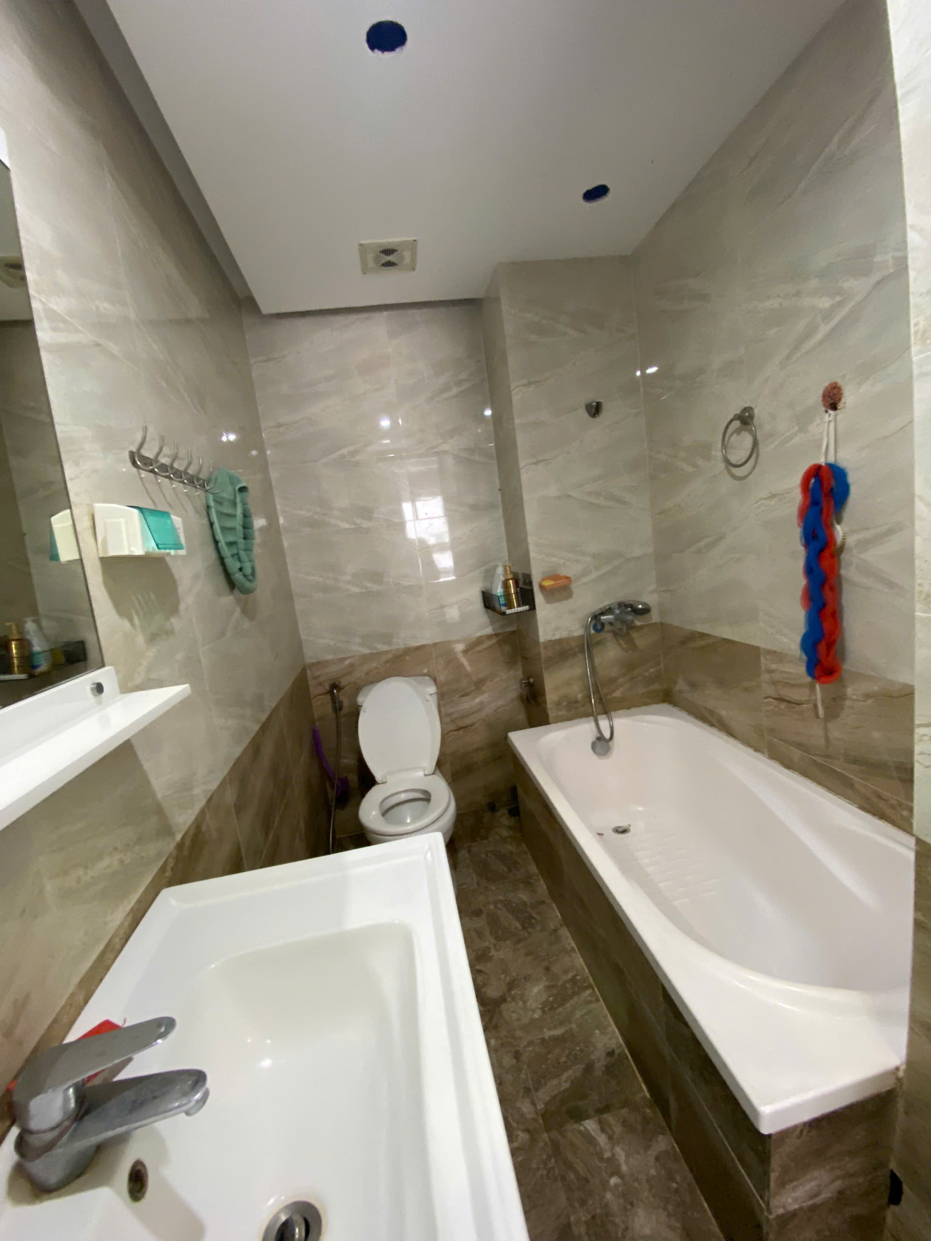 Chính chủ bán gấp căn hộ 65m² – full đồ – Chung Cư Thanh Hà 6