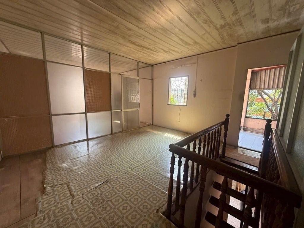 BÁN NHÀ 2 MT- NỞ HẬU 7.7M TÀI LỘC - Đ.XÓM CHIẾU - GIAO THƯƠNG TÔN ĐẢN- TÔN THẤT THUYẾT - GẦN 3