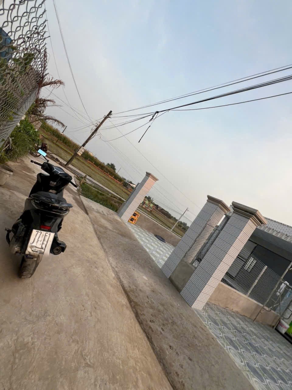 Bán 2 căn nhà cấp 4 mới xây xã Quê Mỷ Thạnh , Tân Trụ dt 145m2 , 2pn , 1wc giá 1,199 tỷ 1 căn 2