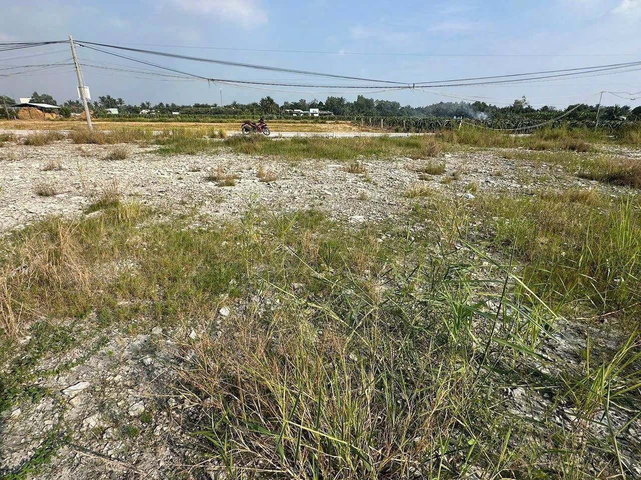 Bán nền thổ cư đường beton xe hơi ở ấp 3 xã Nhựt Chánh dt 125m2 giá 750 triệu