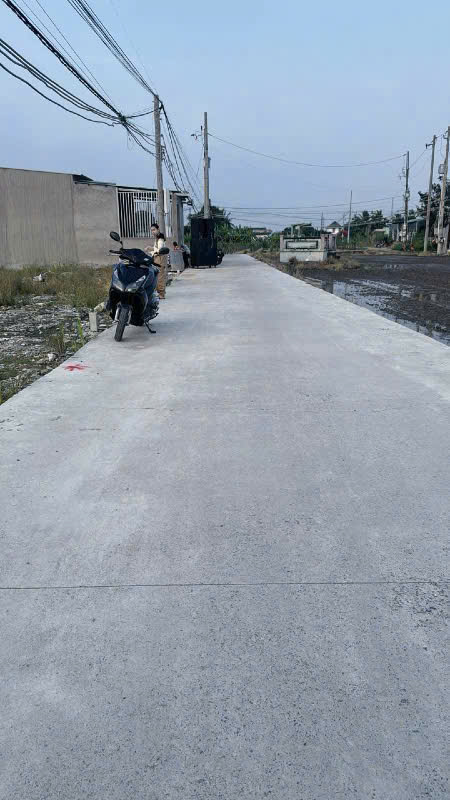 Bán nền thổ cư đường beton xe hơi ở ấp 3 xã Nhựt Chánh dt 125m2 giá 750 triệu 3