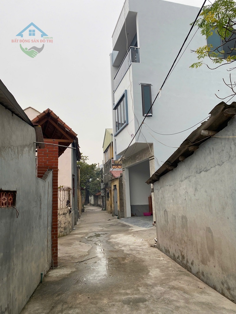 Bán đất Thôn Chằm Bình Minh Thanh Oai, 60m2 vuông vắn, Khu đông dân cư 2