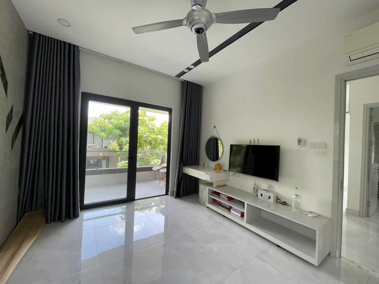 Cho thuê Biệt thự Phường Phú Hữu, Quận 9, Diện tích 195m², Giá 25 Triệu/tháng 5