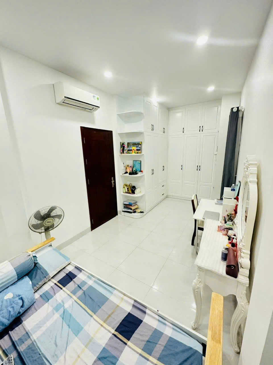 CỰC HIẾM SIÊU PHẨM NHÀ GÓC 2 MẶT TIỀN TRƯỜNG CHINH – CHỢ LẠC QUAN, Q12 4