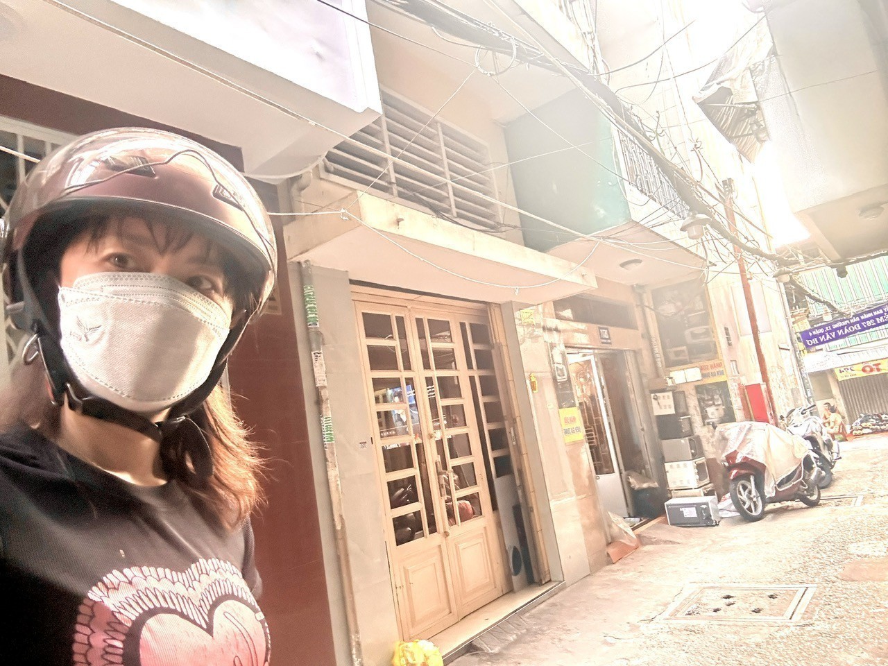 BÁN NHÀ KẾ BÊN MT XE HƠI Đ. ĐOÀN VĂN BƠ- LƯU THÔNG TÔN ĐẢN - HOÀNG DIEUEUJ- NGUYỄN TẤT THÀNH. 3