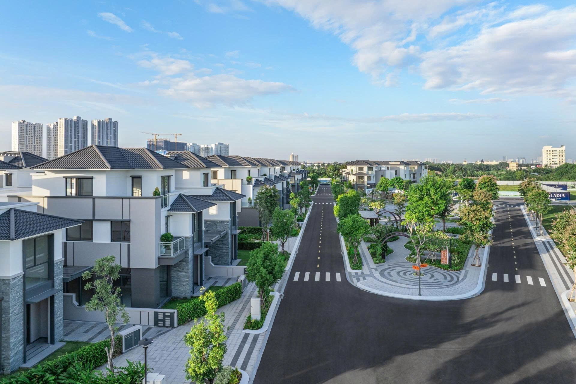 Cần bán Biệt thự Phường Bình Trưng Đông, Quận 2, Diện tích 240m², Giá 52 Tỷ 2