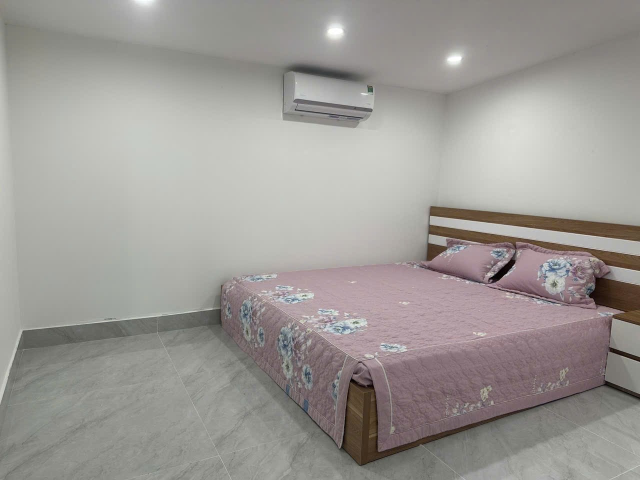 SIÊU PHẨM NHÀ MẶT TIỀN ĐINH NHẬT TÂN – FULL NỘI THẤT – XÁCH VALI Ở NGAY 3