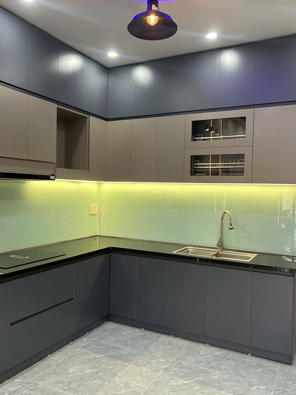 CẨM LỆ : NHÀ 2 TẦNG ĐẸP LONG LANH, FULL NỘI THẤT - MẶT TIỀN ĐƯỜNG 8m NGUYỄN NHÀN,  DT: 100m2 (4m5 5