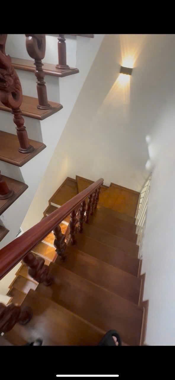 Mặt tiền đường 7.5m gần Chợ Tân An, Công viên, trường học, 3 mê cứng như mới, dòng tiền 12tr