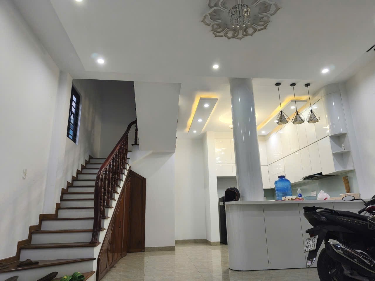 Mặt tiền đường 7.5m gần Chợ Tân An, Công viên, trường học, 3 mê cứng như mới, dòng tiền 12tr 4