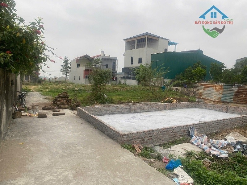 Bán đất Thanh Văn Thanh Oai Sát SVĐ Trống Đồng, lô góc 2 thoáng 46m2, 400m ra Cienco 2