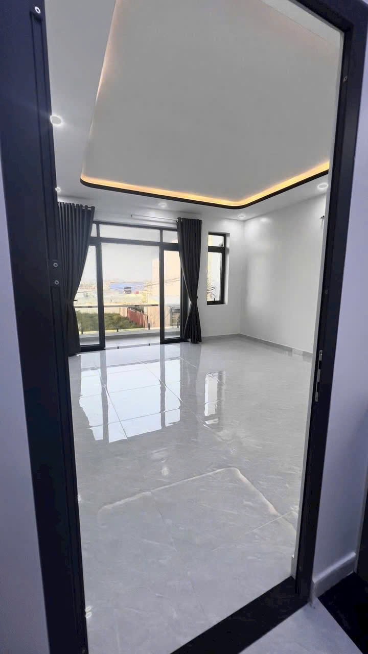 BÁN NHANH NHÀ PHỐ DỊP CUỐI NĂM - GẦN CHỢ BÌNH CHÁNH–4x16m (64m²) Chỉ 2Tỷ500Tr 4