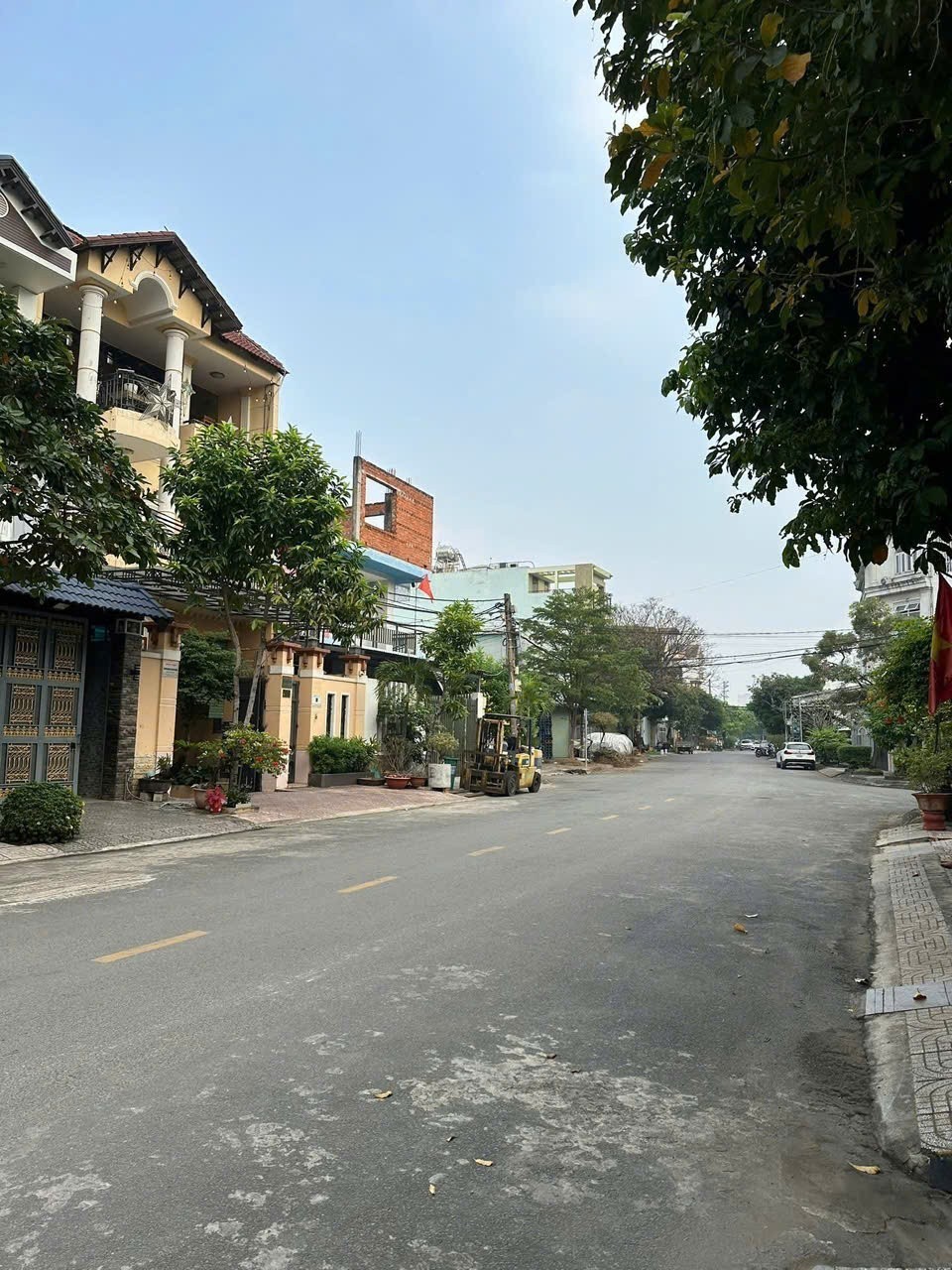 CHDV MẶT TIỀN NGANG 8M – TÂN THỚI NHẤT, Q12 - SÁT CẦU THAM LƯƠNG. 2