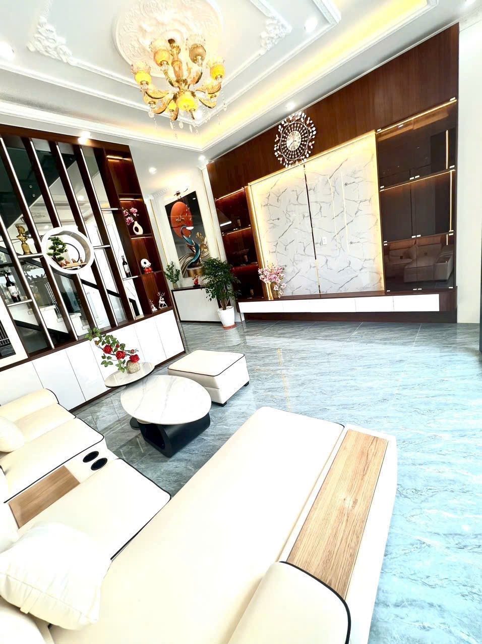 Bán 2 nhà liền kề đã hoàn công xã Mỹ yên , Bến Lức dt 100m2 1 lầu 2pn, 2wc giá 2,5 tỷ 1 căn 10