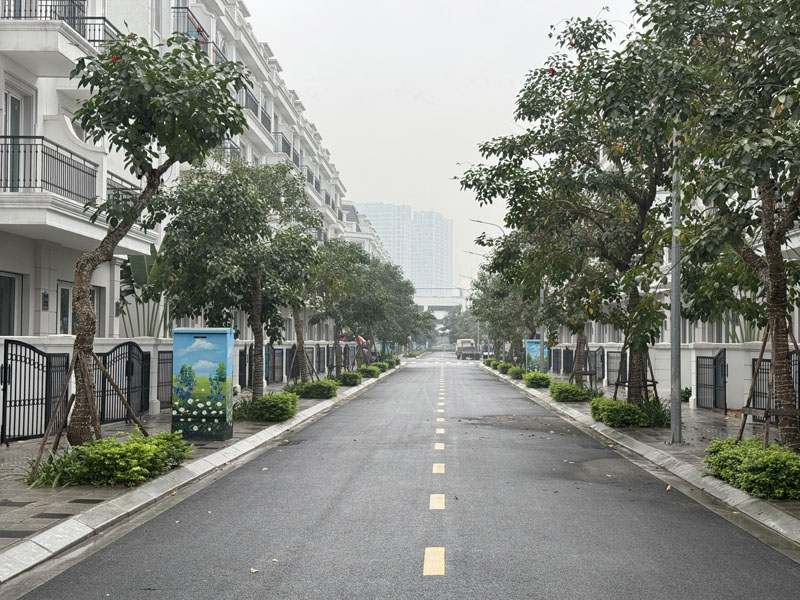 Cần bán 1 hoặc 4 căn sát nhau Shophouse Eurowindow Twin Parks Gia Lâm - Đường Osaka 12m 2