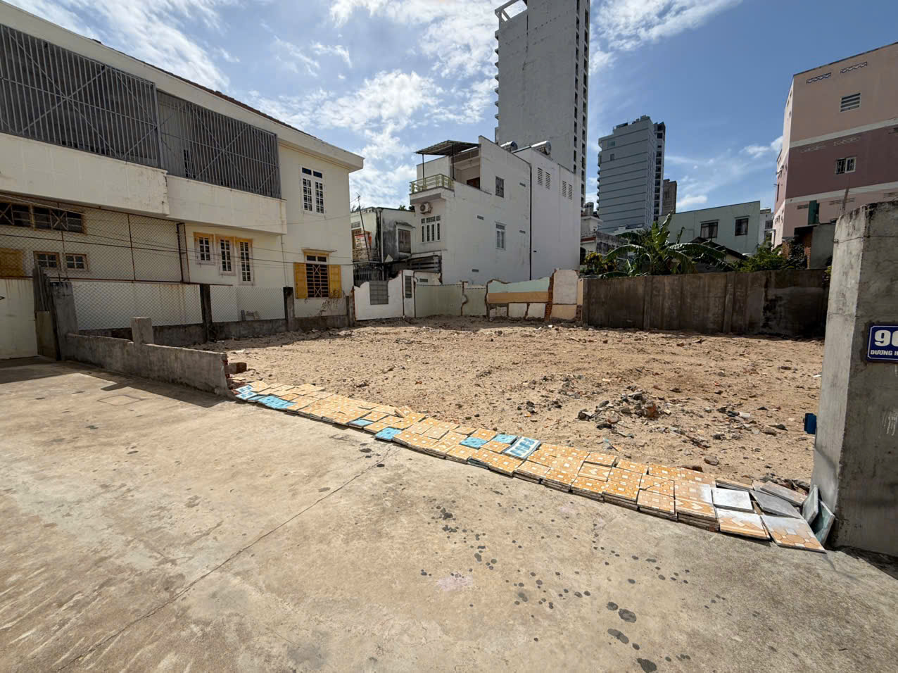 BÁN LÔ ĐẤT SÁT BIỂN BA LÀNG HẺM OTO DƯƠNG HIẾN QUYỀN, BẮC NHA TRANG. 3