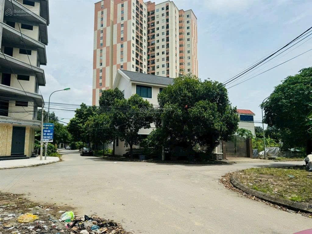 Bán đất Hoà Lạc, duy nhất 1 lô 100m2, lô góc, thẳng cổng CNC 1, ĐH FPT, 5p tới Metro 3