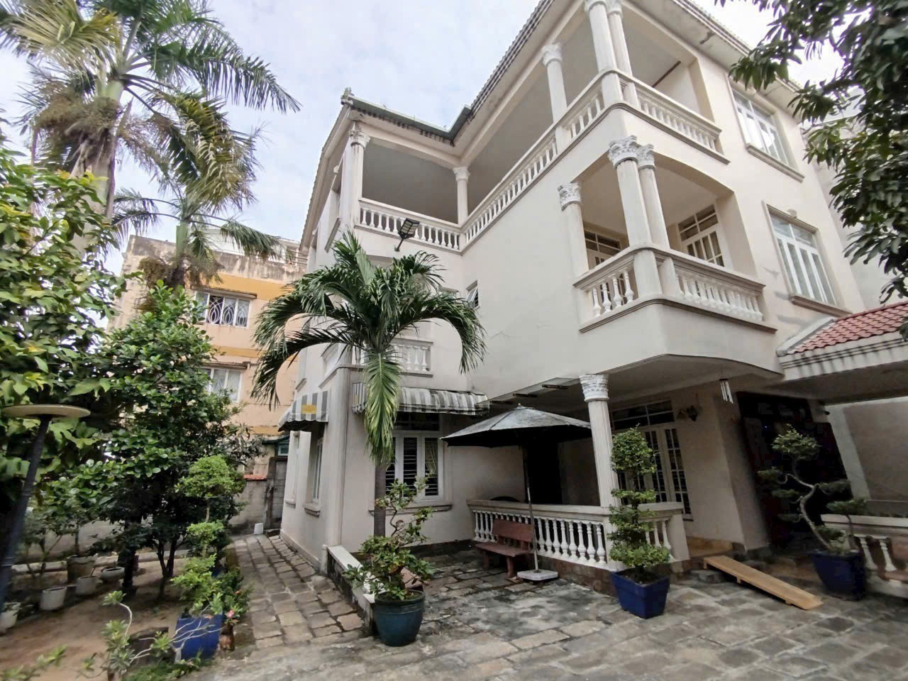 BIỆT THỰ 3 TẦNG ĐÚC – KHU NAM LONG, GIÁP GÒ VẤP GIÁ RẺ 36 TỶ 2