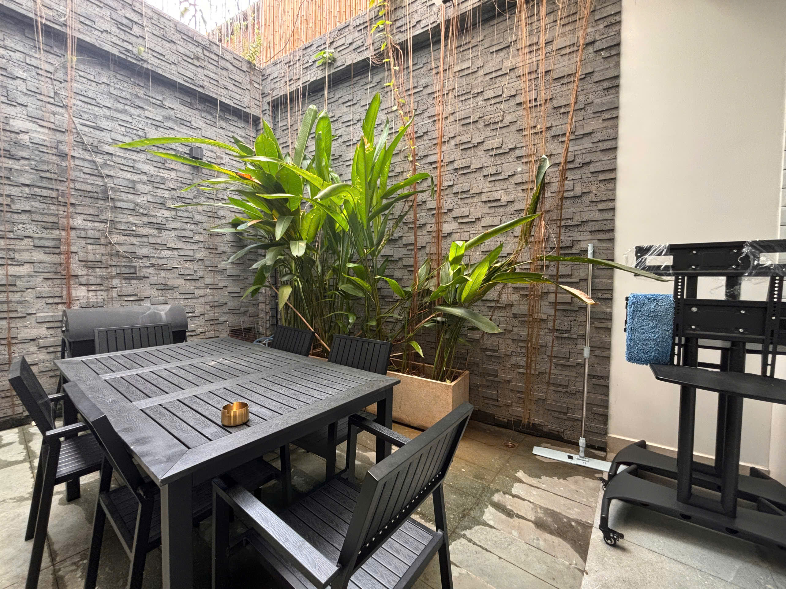 Cho thuê Nhà mặt tiền Phường Thảo Điền, Quận 2, Diện tích 200m², Giá 185 Triệu/tháng 10