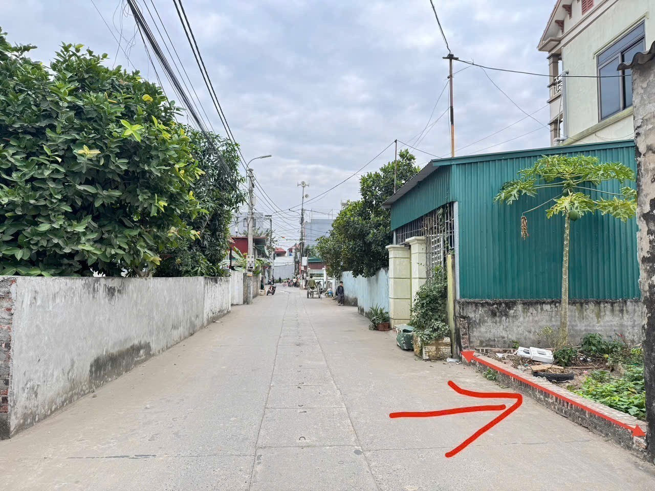 Đất đẹp tổ 9, Quang Minh, Mê Linh. Trục chính làng, đường thông, ô tô tránh. Gần KCN 2