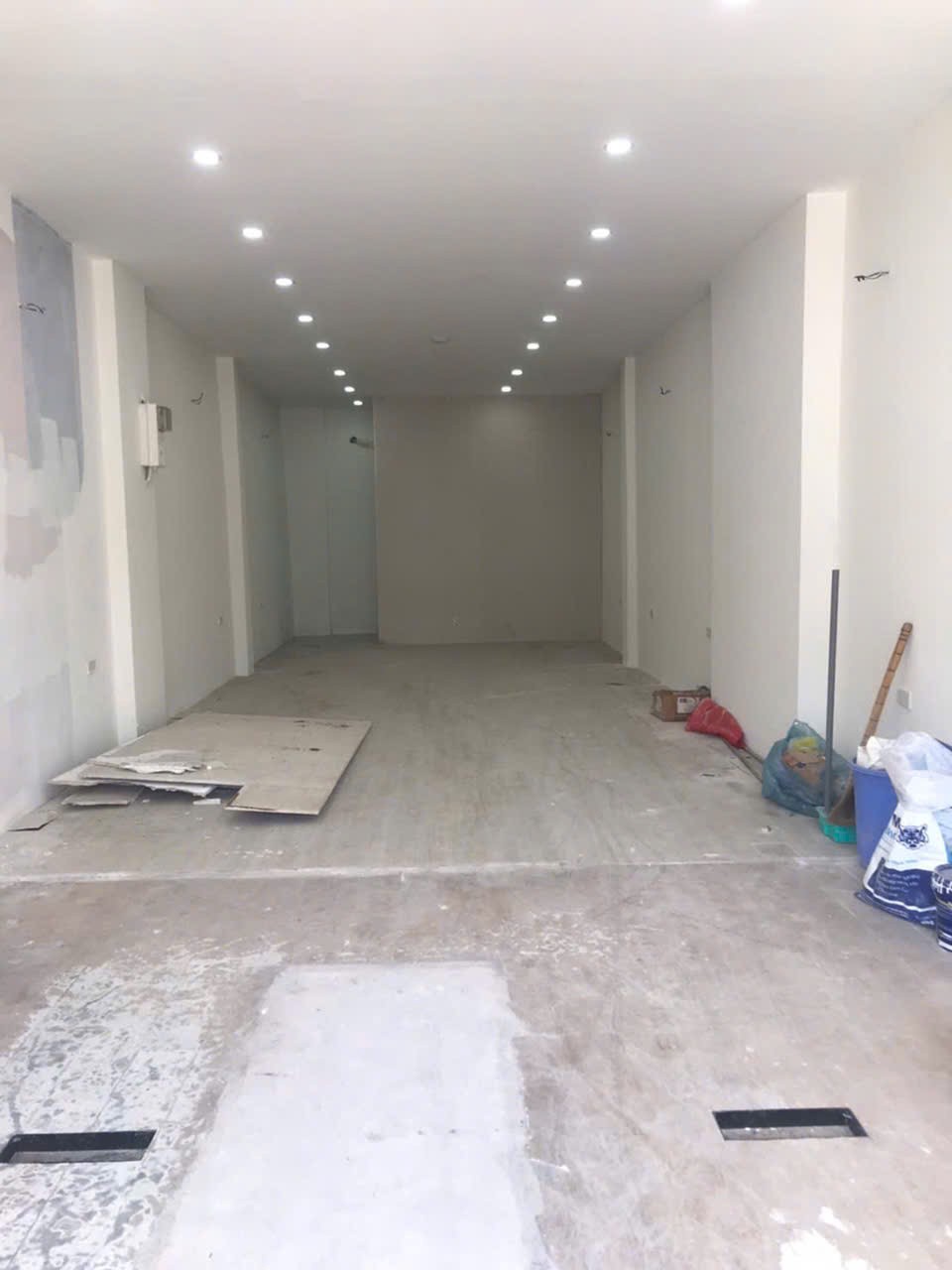 Cho thuê Nhà mặt tiền Quận 9, Hồ Chí Minh, Diện tích 68m², Giá 17 Triệu/tháng 4
