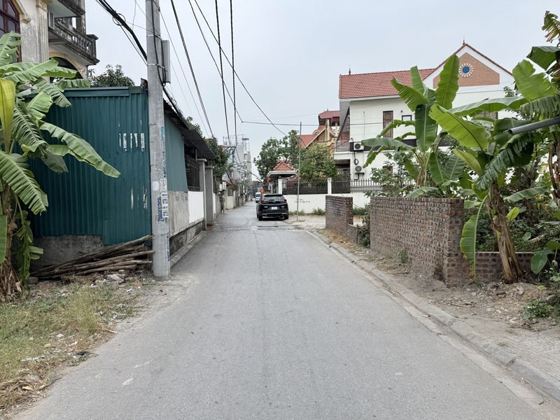 Chủ Gấp Rút Xây Nhà Cho Con - Bán Gấp 46,6m2 Lô Góc "Hoa Hậu" Đông Dư - Sát Cầu Thanh Trì 2