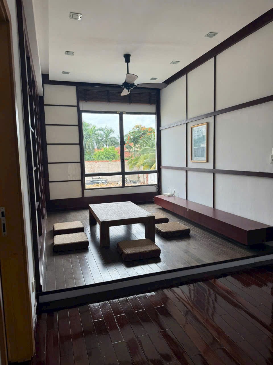 Cho thuê Biệt thự Quận 2, Hồ Chí Minh, Diện tích 140m², Giá Thương lượng 12