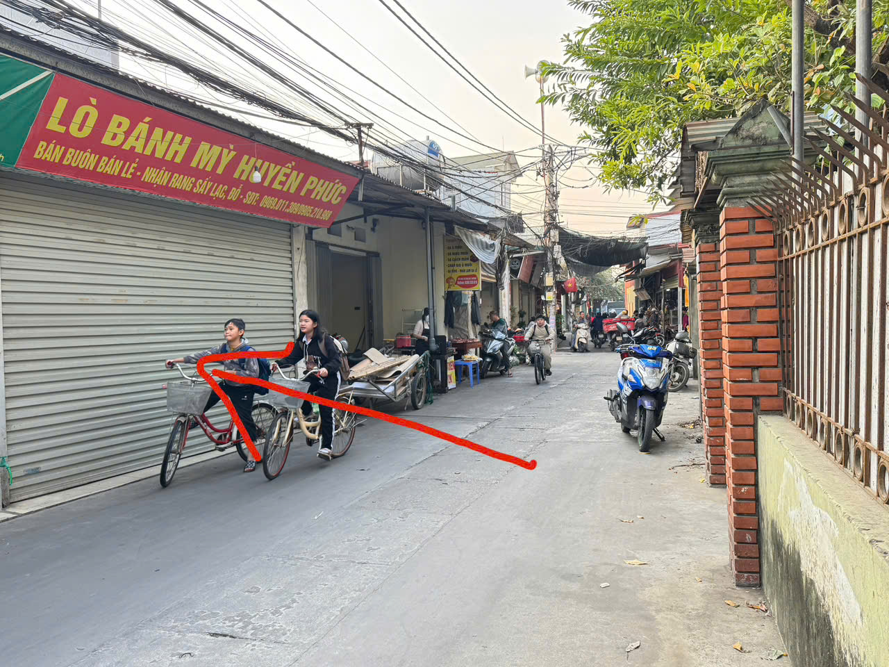 Đất trục chính thôn Gia Thượng - tổ 4, Quang Minh. Tặng nhà cấp 4, MT kinh doanh đẹp 3