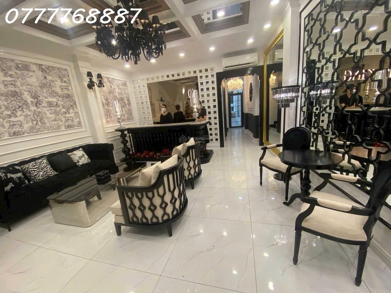 Siêu phẩm MT Nguyễn Văn Trỗi 5 tầng, ngang 6m KD sầm uất 4