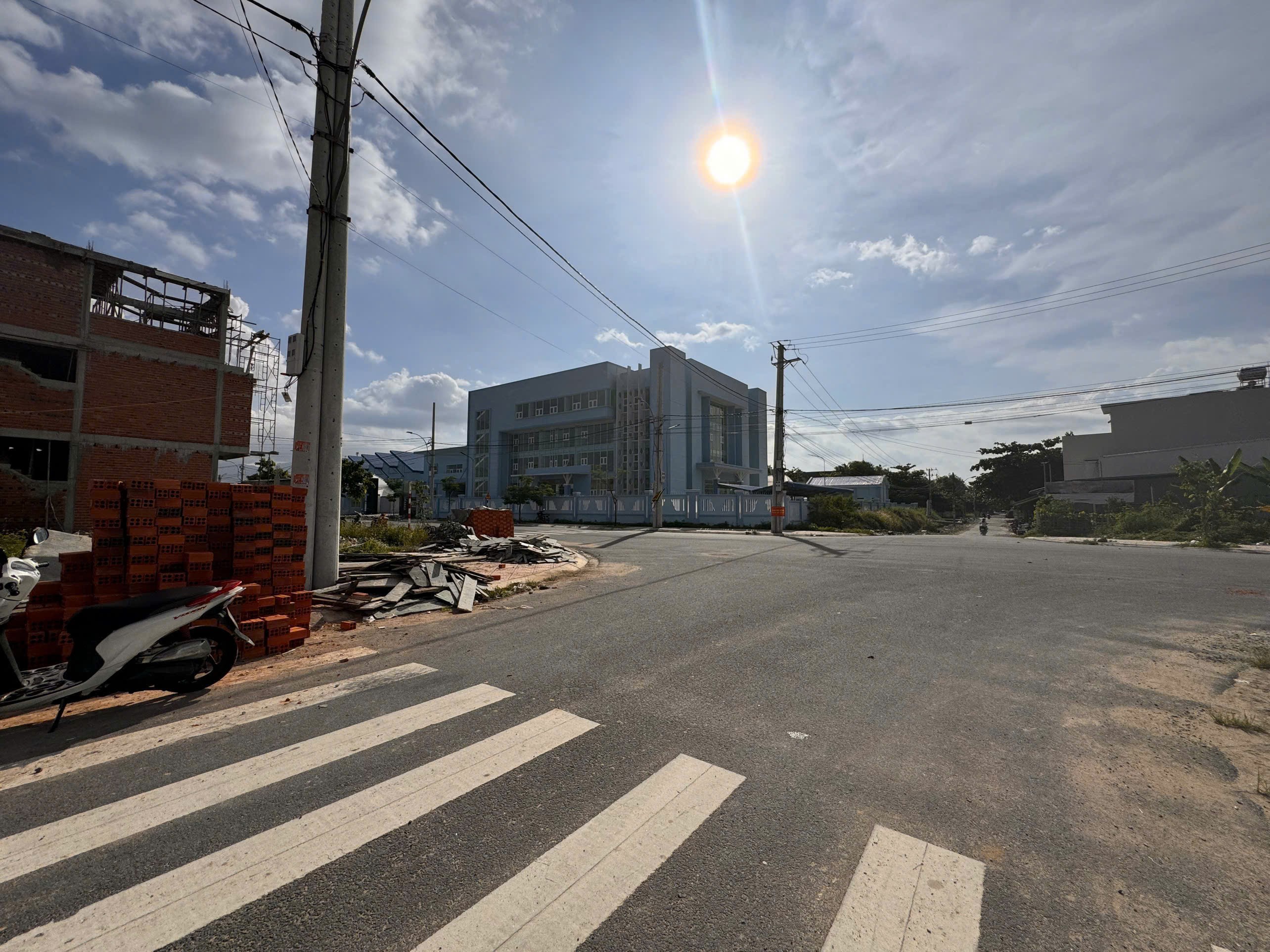 CÒN 2 LÔ ĐÃ CÓ SỔ ĐỎ KHU TĐC NGỌC HIỆP, NHA TRANG. (LL) 2