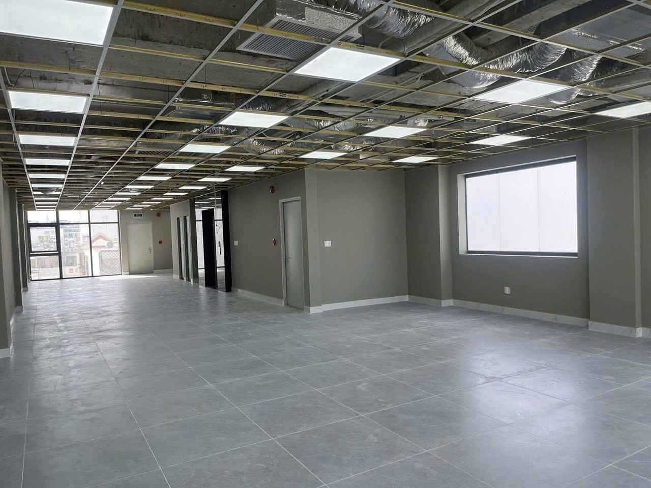 Cho thuê Văn phòng Tân Bình, Hồ Chí Minh, Diện tích 40m², Giá 360 Triệu/tháng