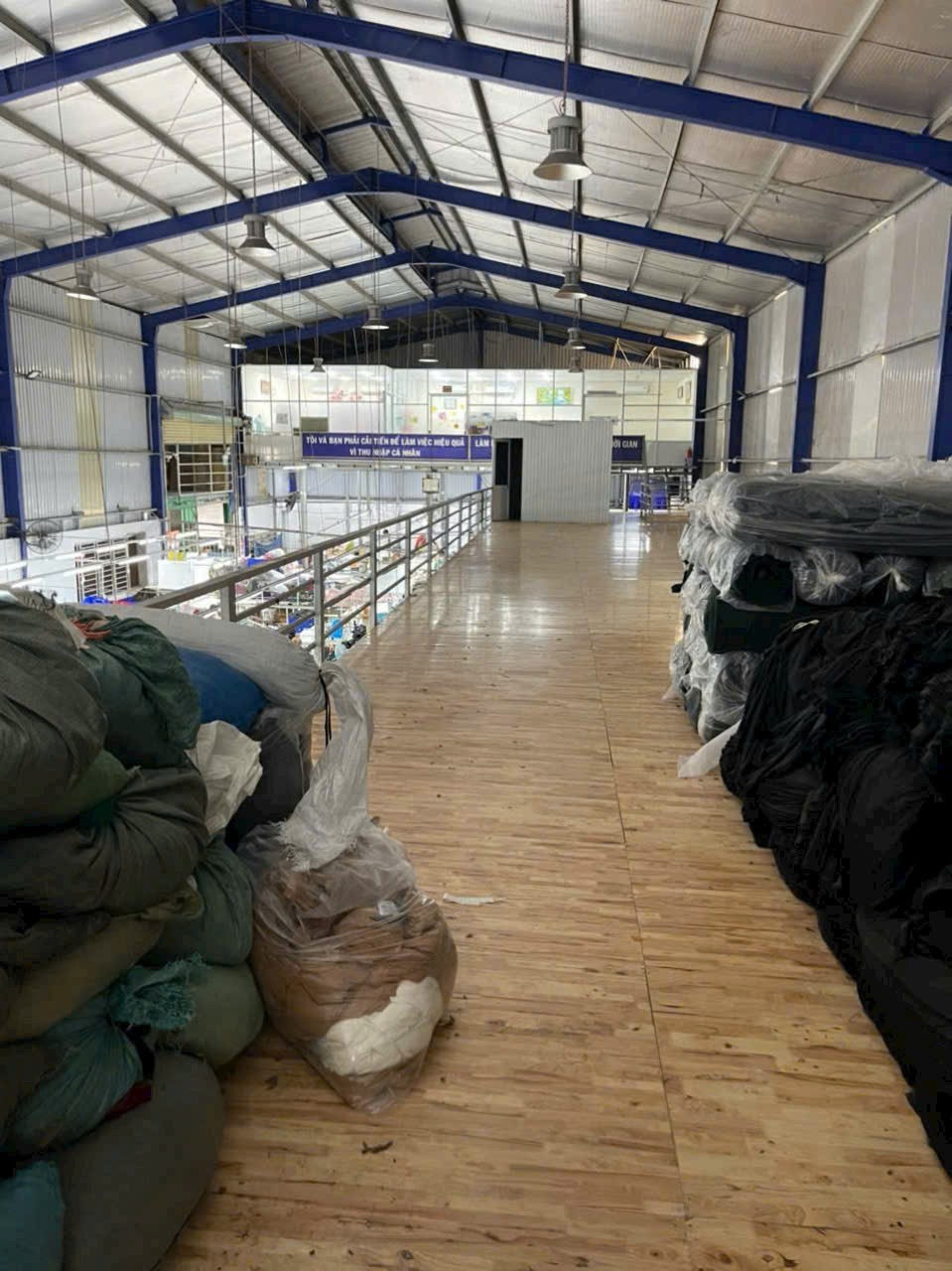 XƯỞNG ĐƯỜNG CONTAINER Q12 – CÁCH LÊ VĂN KHƯƠNG 500M – DÒNG TIỀN 80TR/THÁNG 3