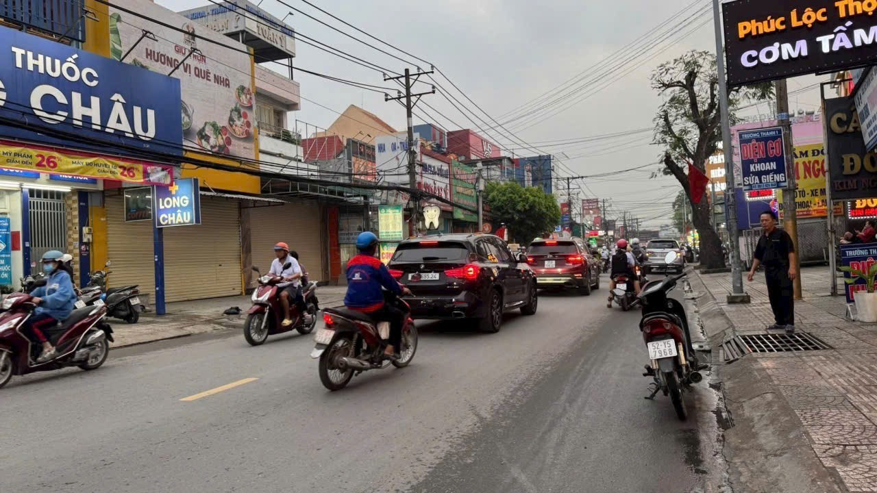 NHÀ (4.5x25) MẶT TIỀN NGUYỄN ẢNH THỦ – VỊ TRÍ VIP NHẤT Q12 GIÁ RẺ. 2