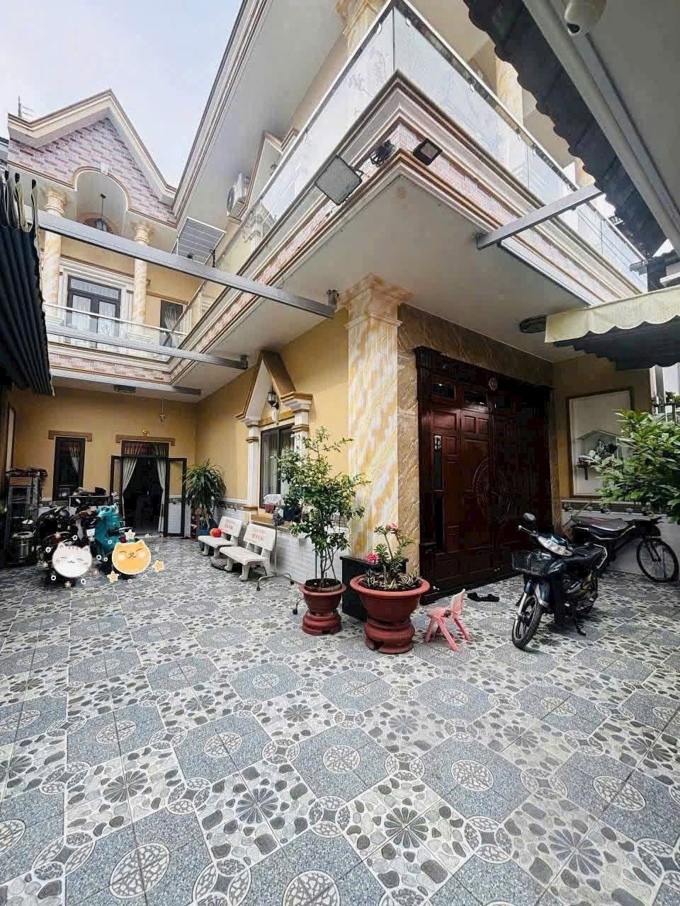 BIỆT THỰ KIỂU PHÁP CAO CẤP BÀ ĐIỂM – GIẢM SÂU 9.5X17, GIÁ HƠN 7Đ 2