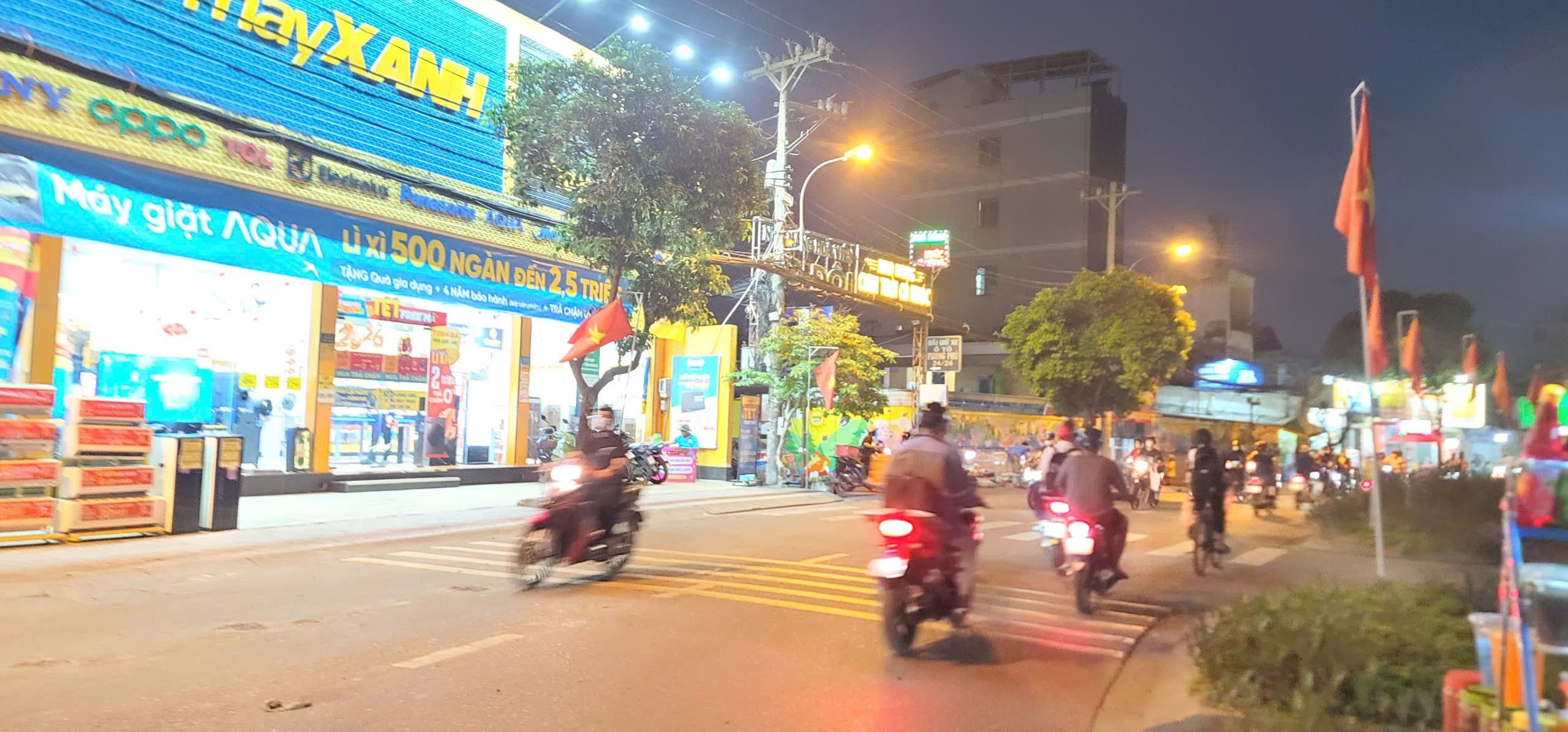 CHỦ BÁN GẤP NHÀ 2 LẦU - HẺM Ô TÔ - KHA VẠN CÂN - F LINH  CHIỂU 5