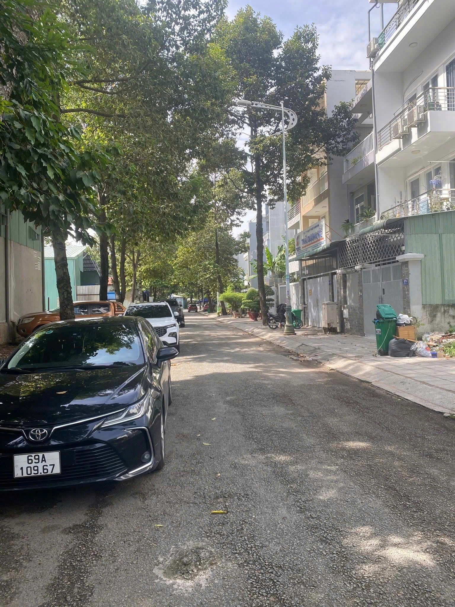 Cần bán Nhà mặt tiền Phường Bình Trưng Đông, Quận 2, Diện tích 120m², Giá 15.5 Tỷ 2