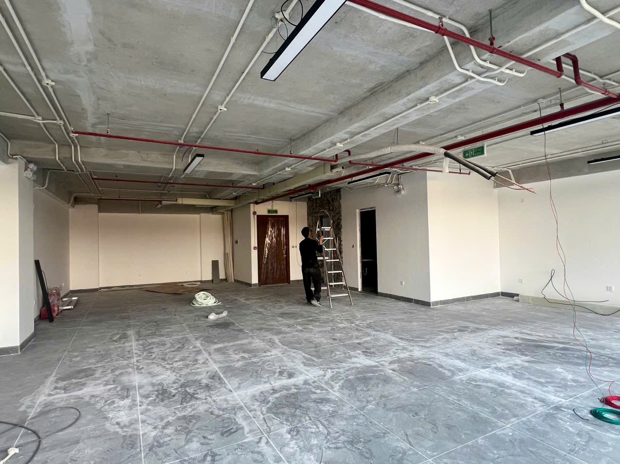 Cho thuê tòa nhà văn phòng 46 Chu Huy Mân, Long Biên (Tách tầng hoặc cả toà) 14