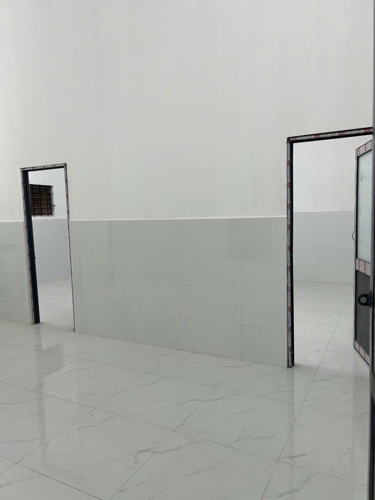 NHÀ HIỀM VUÔNG  GẦN 150M2 , NGAY CHỢ THỦ ĐỨC , DƯƠNG VĂN CAM, LINH TÂY 4