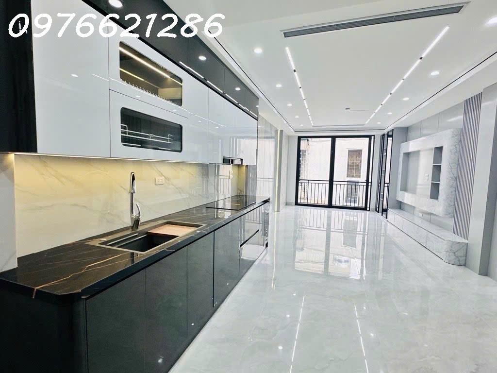 Bán nhà đẹp nhất phân khúc ở Đặng Vũ Hỉ – Long Biên35m² – 7 tầng – thang máy 630kg – full nội thất 3