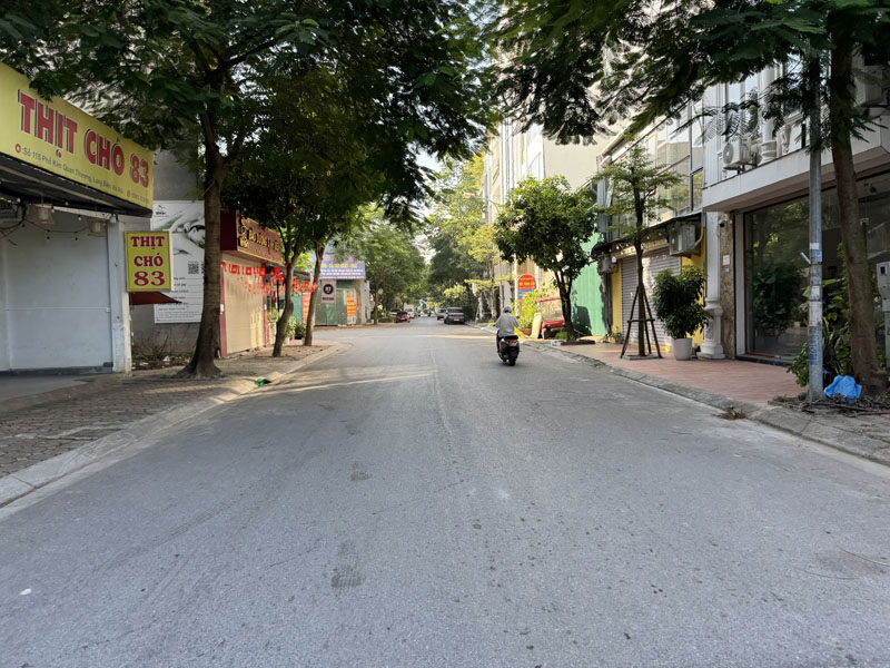 Cần bán 73,7m2 nhà 6 tầng mặt phố Kim Quan Thượng. Gần phố Đào Đình Luyện và khu Tulip Vinhomes 3