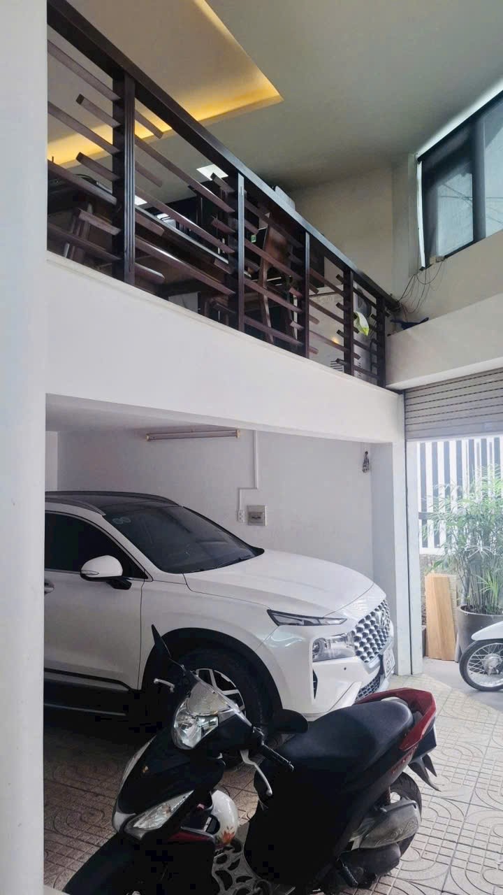 NHÀ 5 TẦNG ĐƯỜNG 10 TAM BÌNH 10.5 TỶ 2