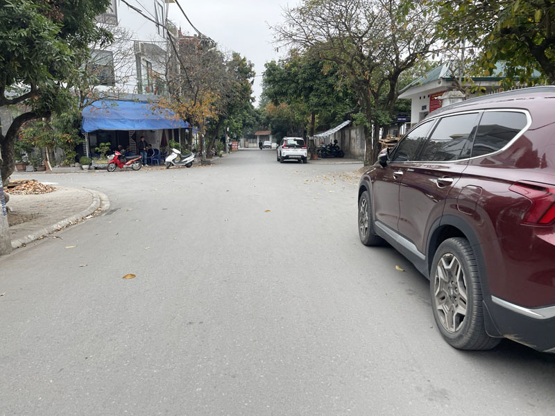 Cần bán 99,1m2 lô góc đất đấu giá Cổ Bi. Đường rộng 15m, 3 ô tô tránh, phù hợp làm Văn Phòng, Công 6