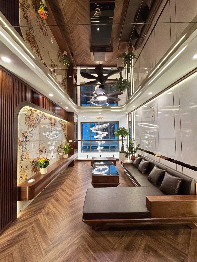 VIP THANH BÌNH HÀ ĐÔNG-MẶT PHỐ-KINH DOANH-NHỈNH 18 TỶ 3